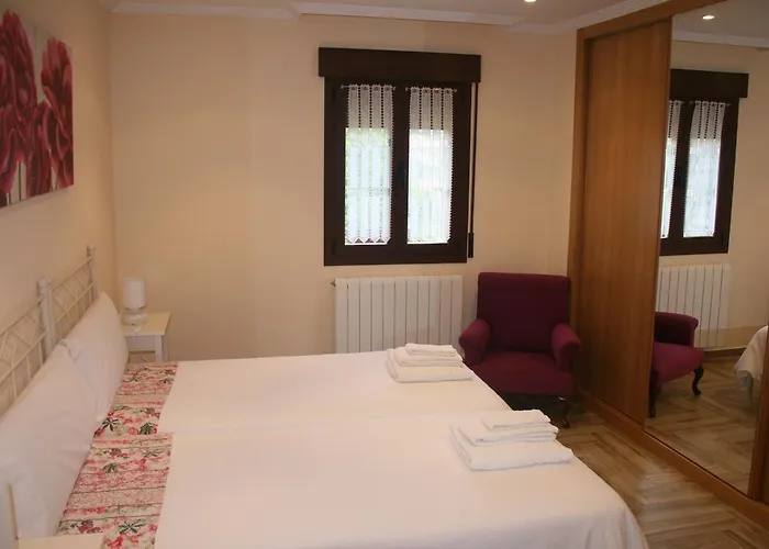 בית כפרי Torres Valdenoceda